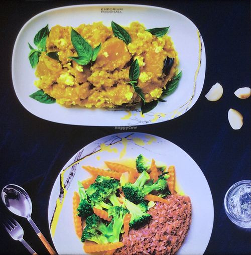 dishes 1 at Walee Vegetarian - Emporium Bldg in Bangkok