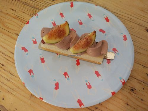 Fig cake at Les Demoiselles de Montpellier in Montpellier