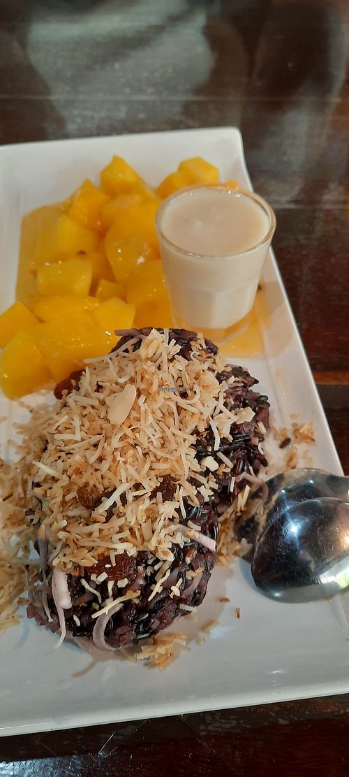 Sticky rice with mangoes and vanilla sauce at V Bites in Bankstown