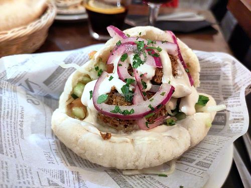 Pita falafel at Hummus in Barcelona