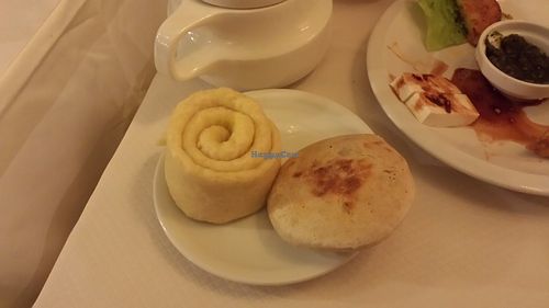 Bread at Pema Thang in Paris