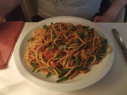 good vegan diner at Pema Thang in Paris