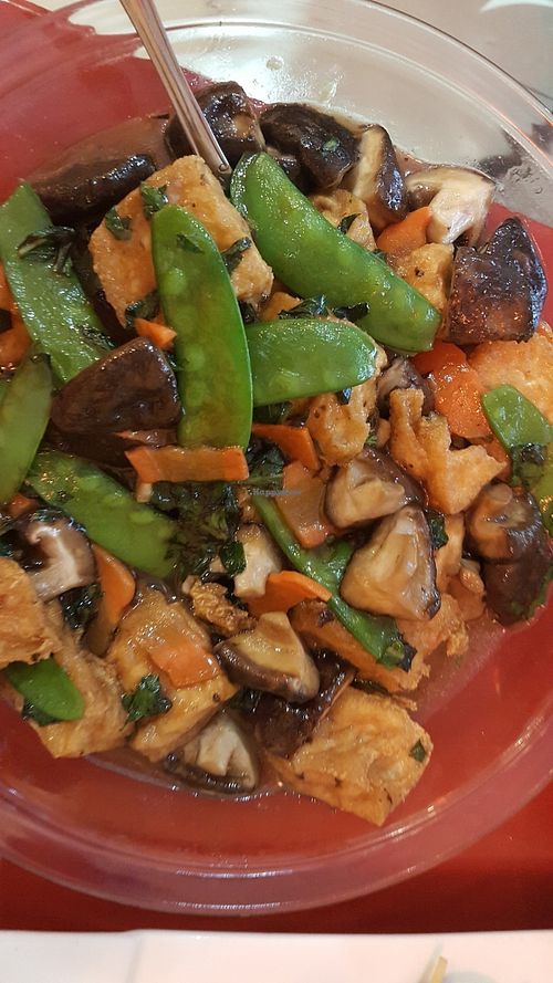 Tofu and mushroom with basil at Bodhi Kosher Vegetarian Restaurant in New York City
