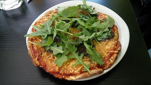 gluten free pizza at Veg'Art in Paris