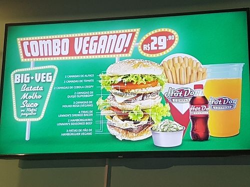 the Big Veg Scooby snack meal at Hot Dog Company in Sao Paulo