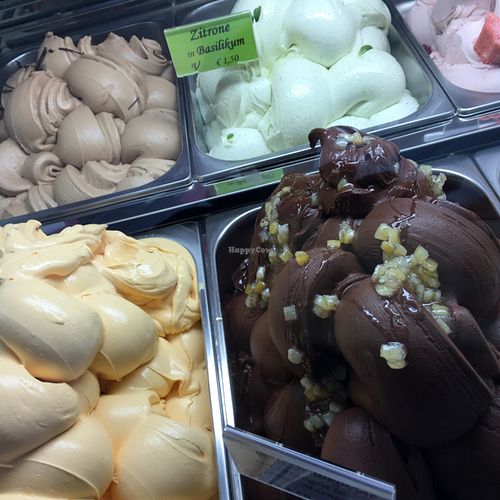 ice 'cream' at Gelateria Dario - Schokoladen Manufaktur in Ravensburg