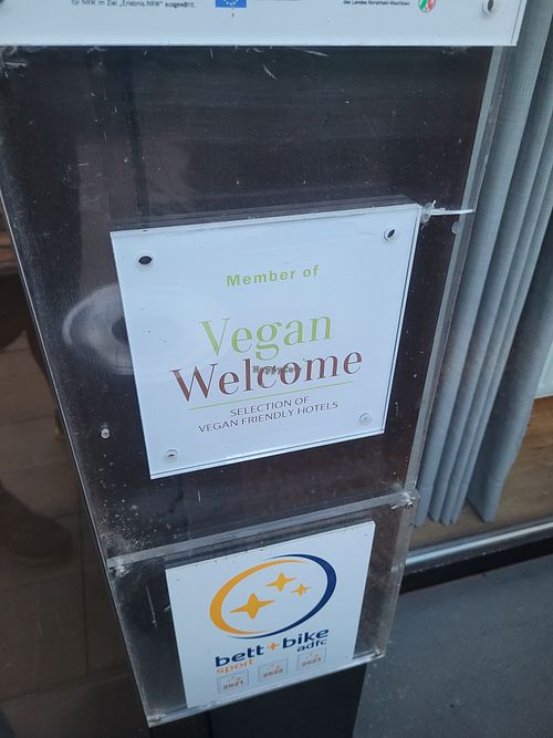 Hotel entrance at Landhaus Beckmann in Kalkar