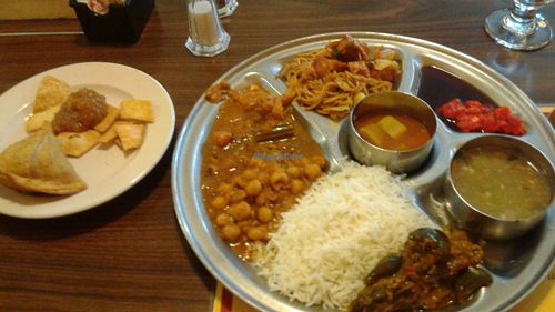 Woodlands ~ Lauderhill, FL
Round 1 of the Sunday lunch buffet 3.27.16
$12.95 on the weekend at Woodlands in Lauderhill