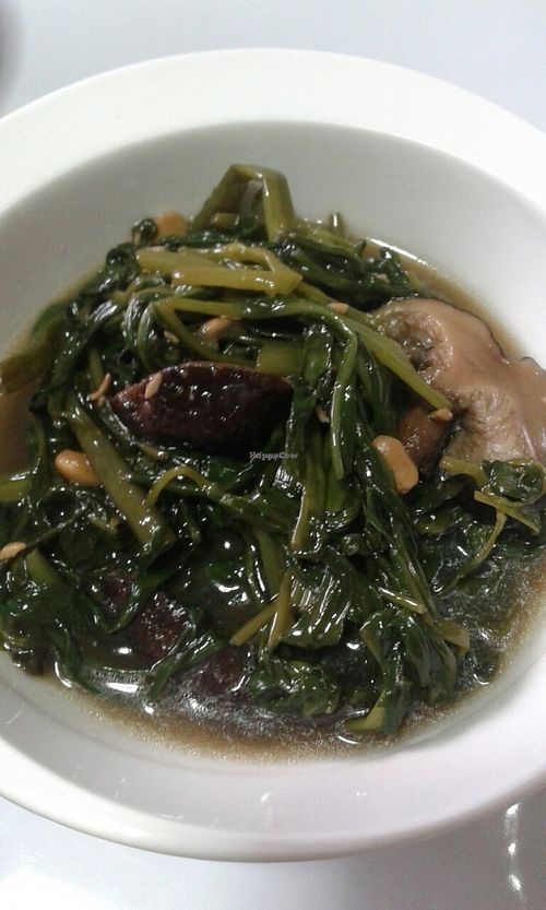 Raan Tang Lieng Soon