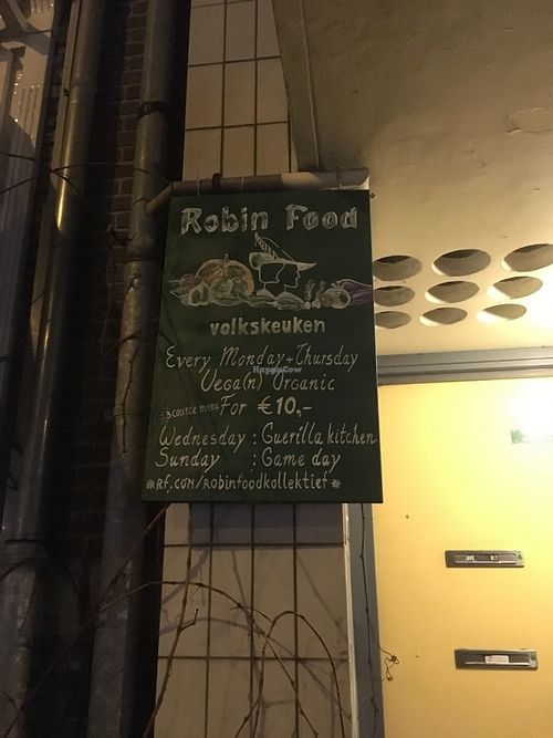 Sign at Robin Food in Amsterdam