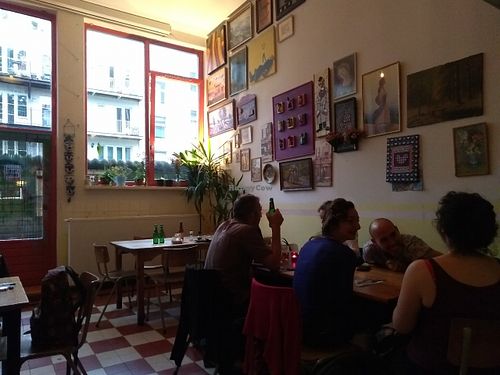 Robin Food inside at Robin Food in Amsterdam