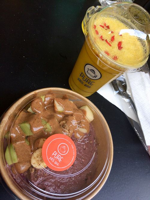 Smoothie & Sweet bowl at PURE Juice Bar in Athens