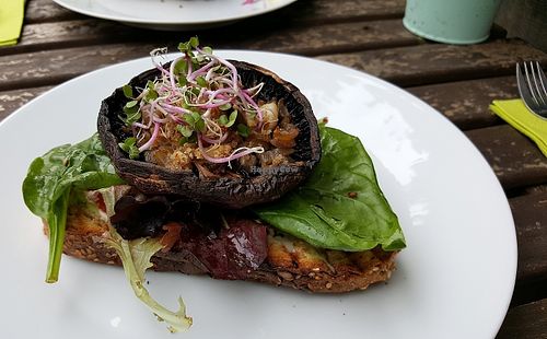 Portobello burger at FOAM in The Hague