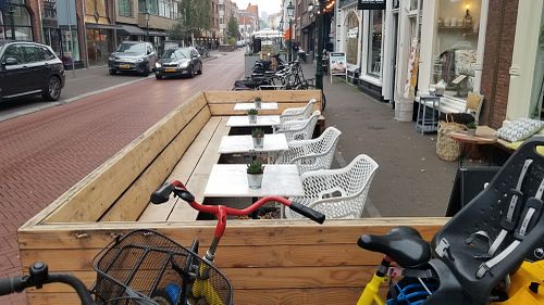 Outside seating at FOAM in The Hague