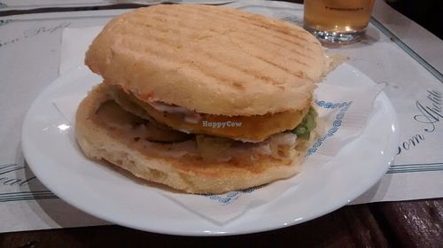 Burger at Cultura de club in Girona