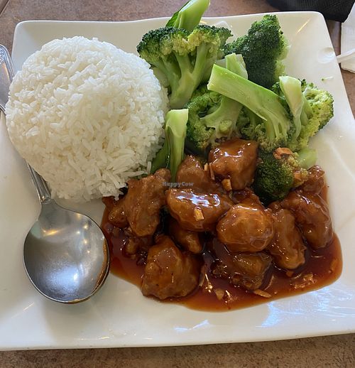Vegan Orange Chick’n’ Order w/White Rice + Broccoli  at Veggie Lee in Hayward