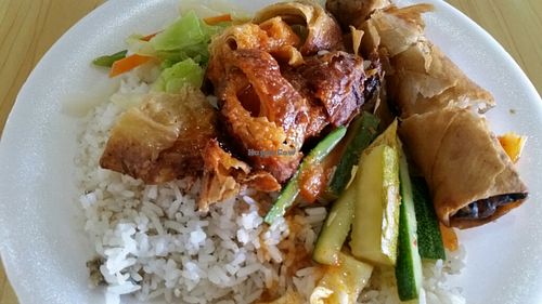 chicken rice with spring roll at Tian Fook Vegetarian 天福素食 in Central Singapore