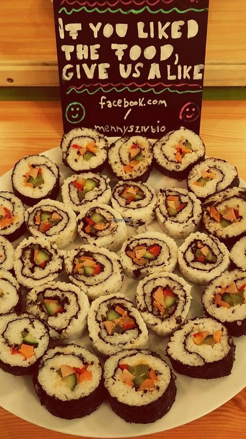 Vegan sushi at Mennyorszag Szive in Budapest