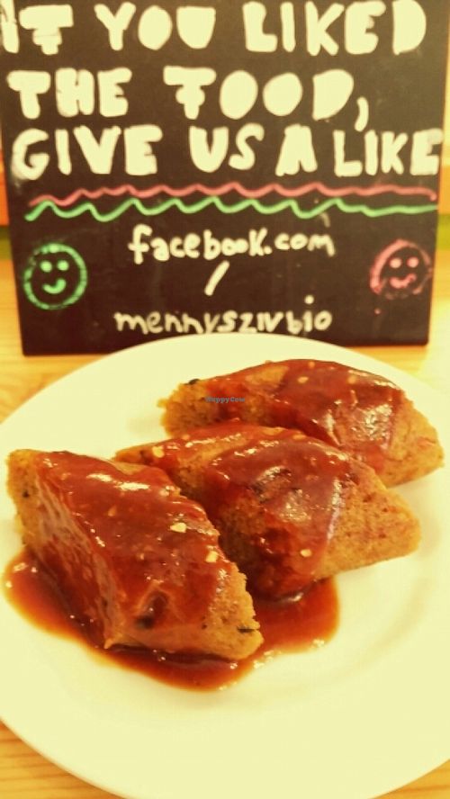 vegan sausages at Mennyorszag Szive in Budapest