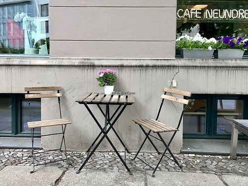 outside at Cafe Neundrei in Berlin