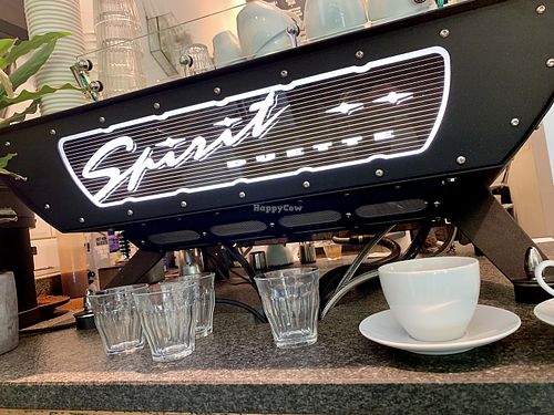 coffee *MACHINE* at Cafe Neundrei in Berlin