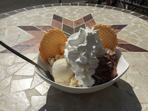 Get the cream! It's so thick! at Eiskontor Berlin in Berlin