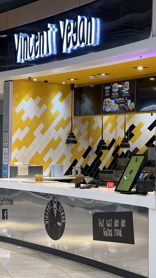   at VINCENT - Europa Passage in Hamburg