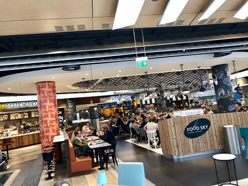 food court at VINCENT - Europa Passage in Hamburg