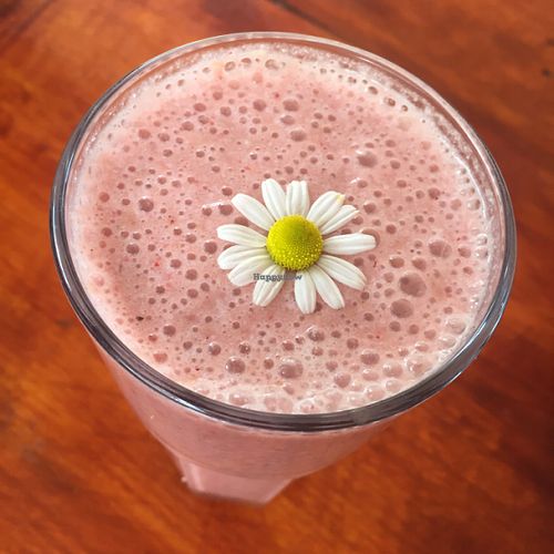 strawberry smoothie  at Ama Restaurant in Urubamba