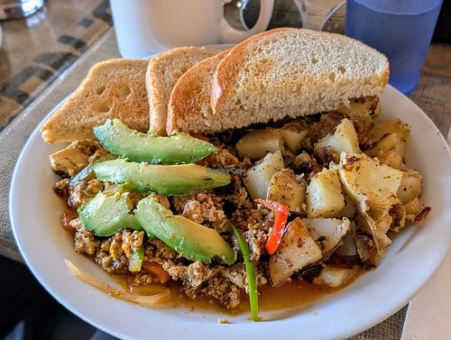 Tofu scramble at Crossroads Cafe in Joshua Tree
