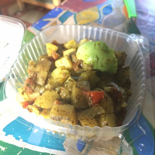 pesto potatoes with avocado to takeaway at Delicias Naturales in San Cristobal De Las Casas