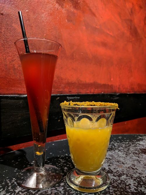 Tesla Coil and Pan Galactic Gargle Blaster at Le Dernier Bar avant la Fin du Monde in Paris