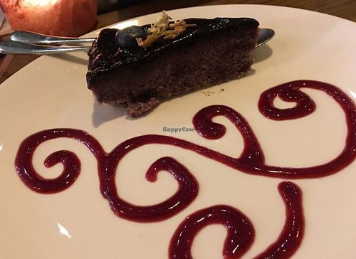 blueberry fudge cake at Vantra Vitao in London