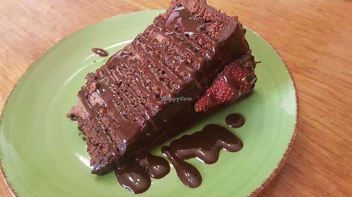 Chocolate cake at Prem Vida - Alimentación Consciente in Sucre