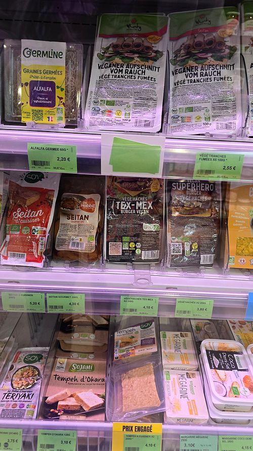 Seitan, tempeh etc at Biocoop Nantes Nord in Nantes