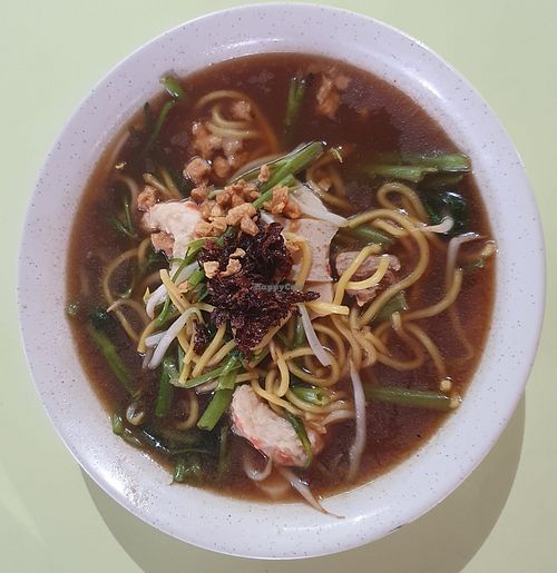 Prawn noodle. 
Photo by Sam Lama at He Hua Vegetarian 荷花素食 in Central Singapore