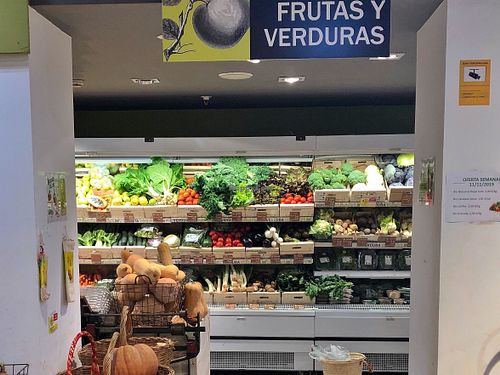 Downstairs/ fruit & veg at Navarro Herbolario in Madrid