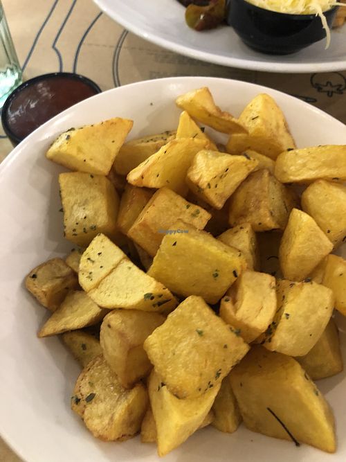 Potatoe Bravas at Mama Tierra in Athens