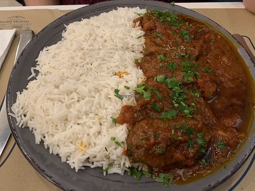 Soutzoukakia with basmati rice at Mama Tierra in Athens