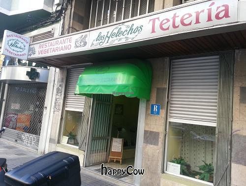 Entrance at Los Helechos in Zaragoza