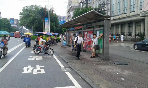 Area around  新聚福站下车 #4 at Heshan Vegetarian in Zengcheng