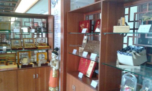 part of shop at Heshan Vegetarian in Zengcheng