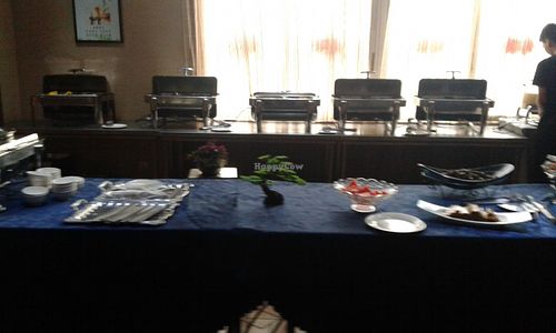 Buffet at Heshan Vegetarian in Zengcheng