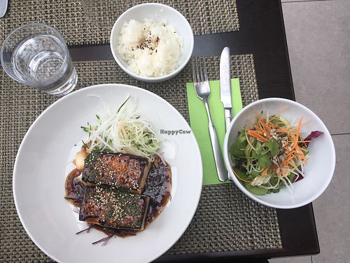 Vegan lunch: tofu teriyaki at Hoku in Helsinki