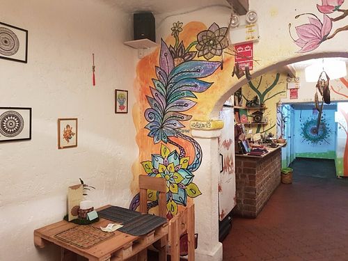 One of the tables at El Jardín de Jazmín in Lima