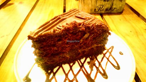 Torta de chocolate at El Jardín de Jazmín in Lima