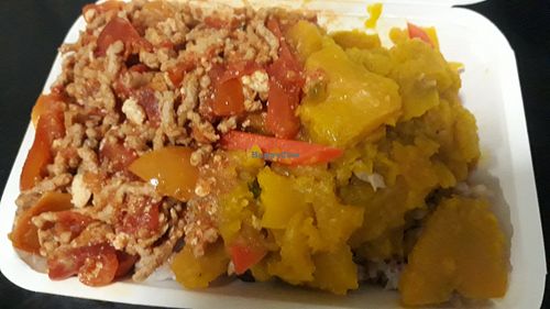 2 curries over rice at Im Jai - Veg Food Stall in Chiang Mai