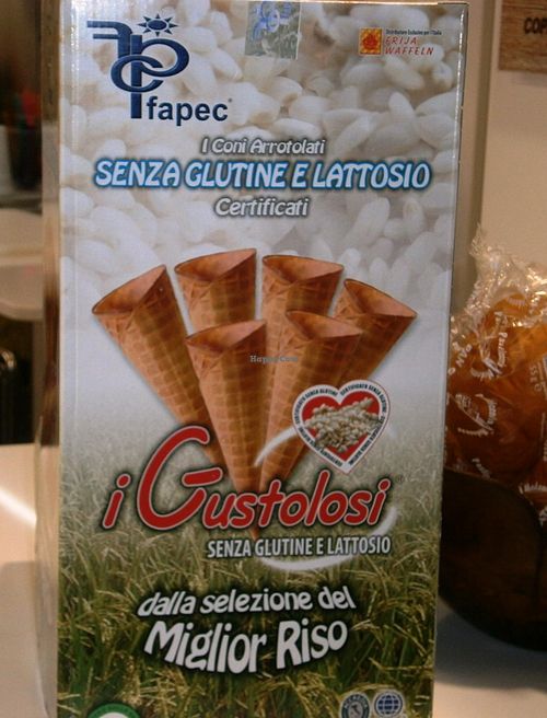 Vegan and gluten free cones at Gelateria al Pozzo in Riva Del Garda