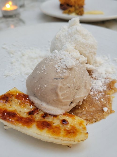 Banana cream pie at Plant Food + Wine in Los Angeles