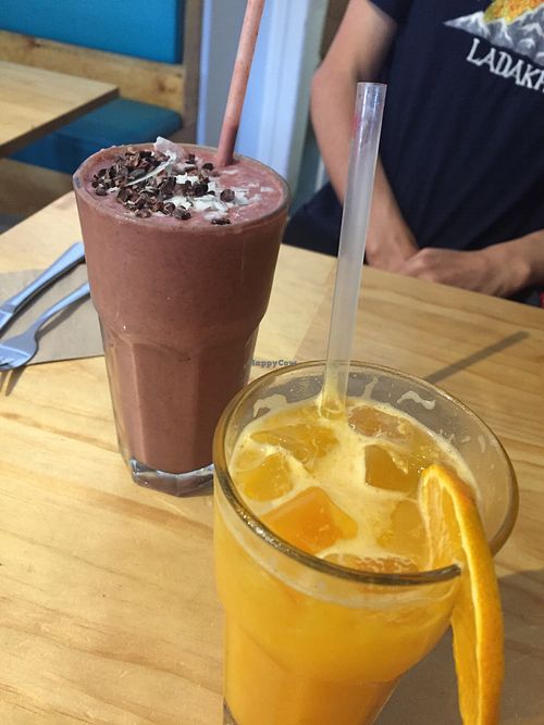Berry smoothie and citrus juice at Day Kitty in Warrnambool